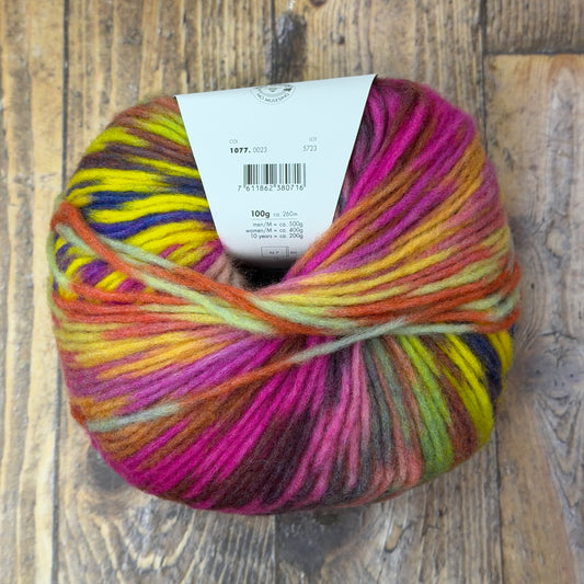 Cloud Funky - Lang Yarns