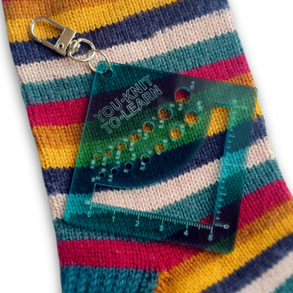Règle à échantillon et jauge à aiguilles - You Knit To Learn