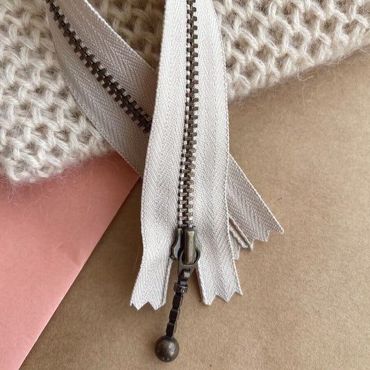 PetiteKnit_zipper23cm_sand