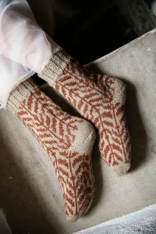Knitted Kaleva II, livre tricot de Jenna Kostet & Laine Publishing