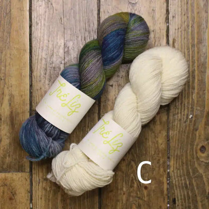 Teti-lutsak_Nivalis-scarf_05