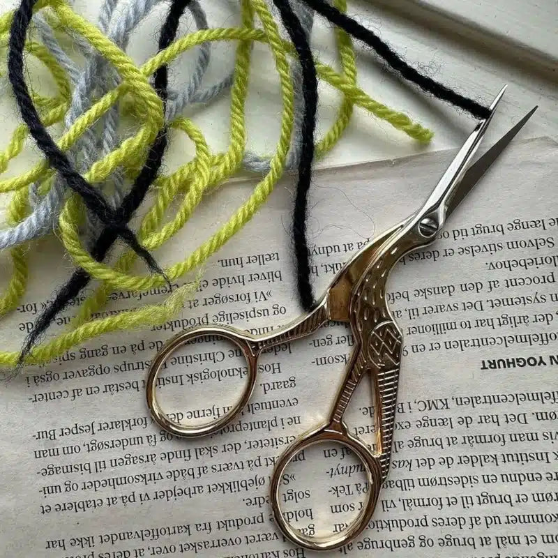 PetiteKnit_storck-scissors_02