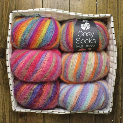 Lana-grossa_Meileweit-100-cosy-socks-multi-stripes_cover