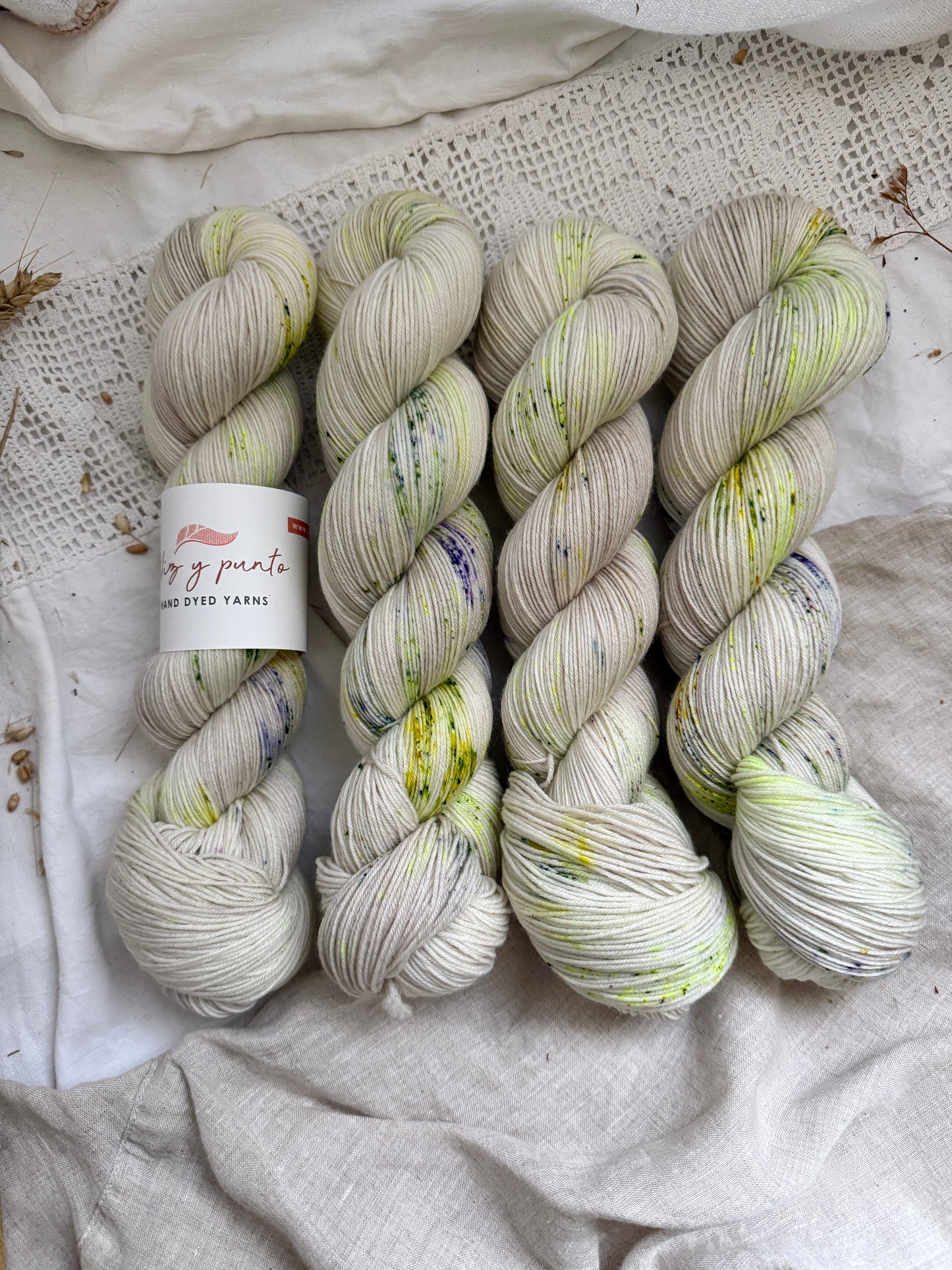 Sock 4 ply - Feliz y punto