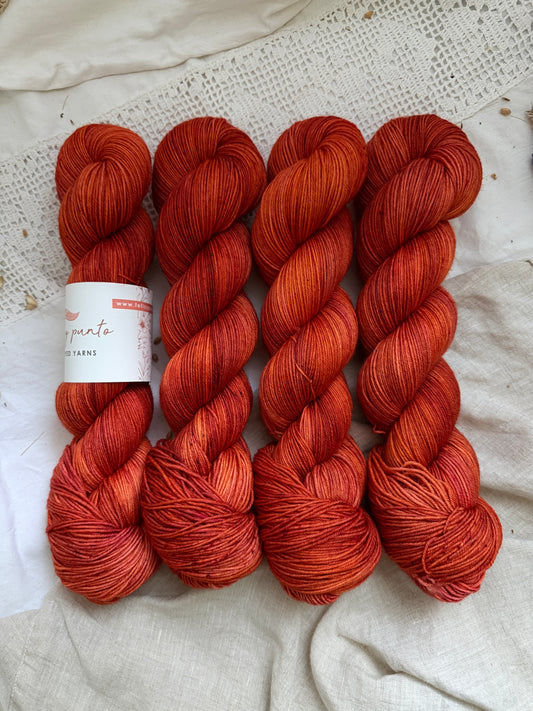 Sock 4 ply - Feliz y punto