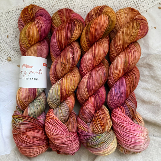 Sock 4 ply - Feliz y punto