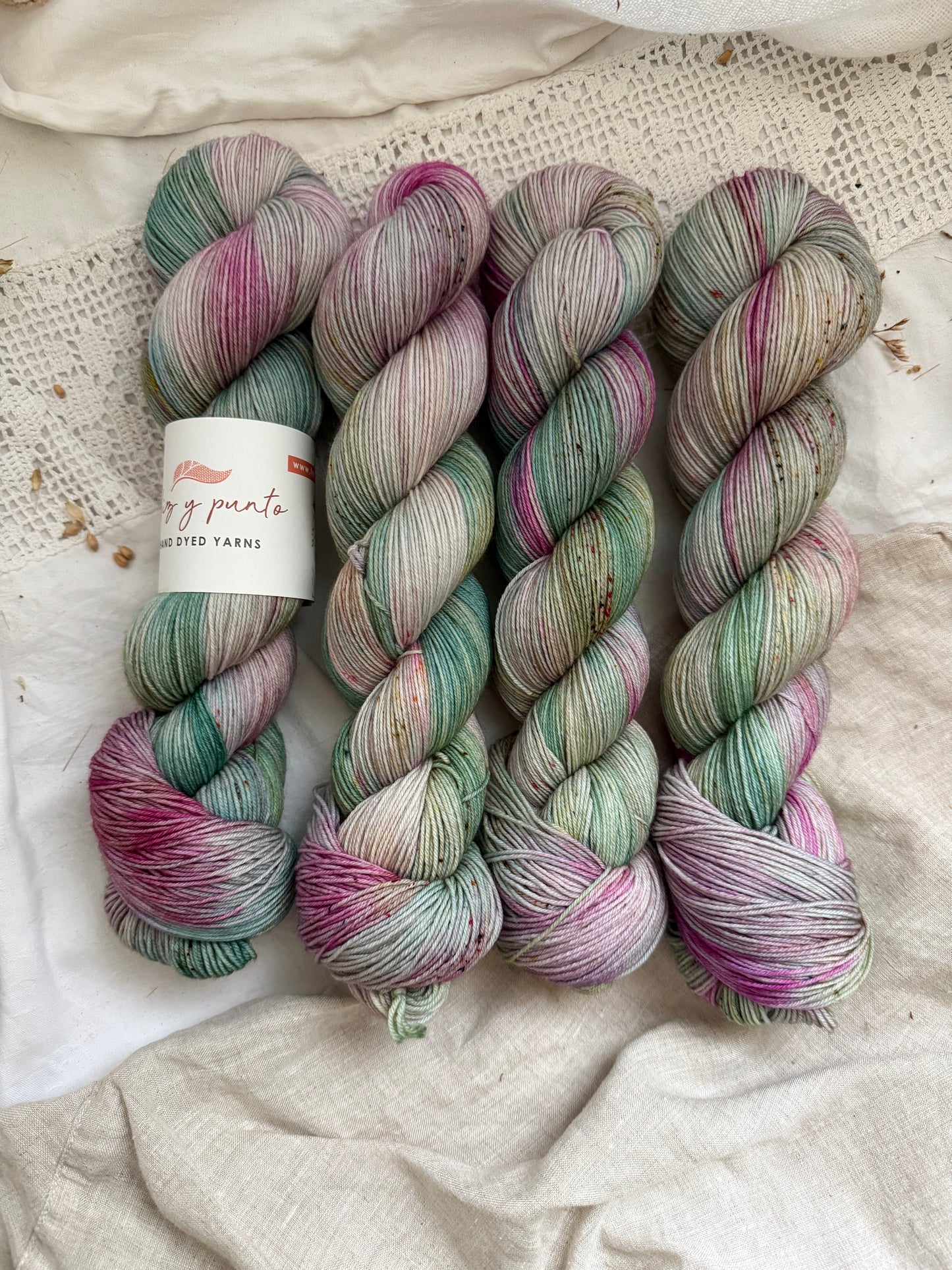 Sock 4 ply - Feliz y punto