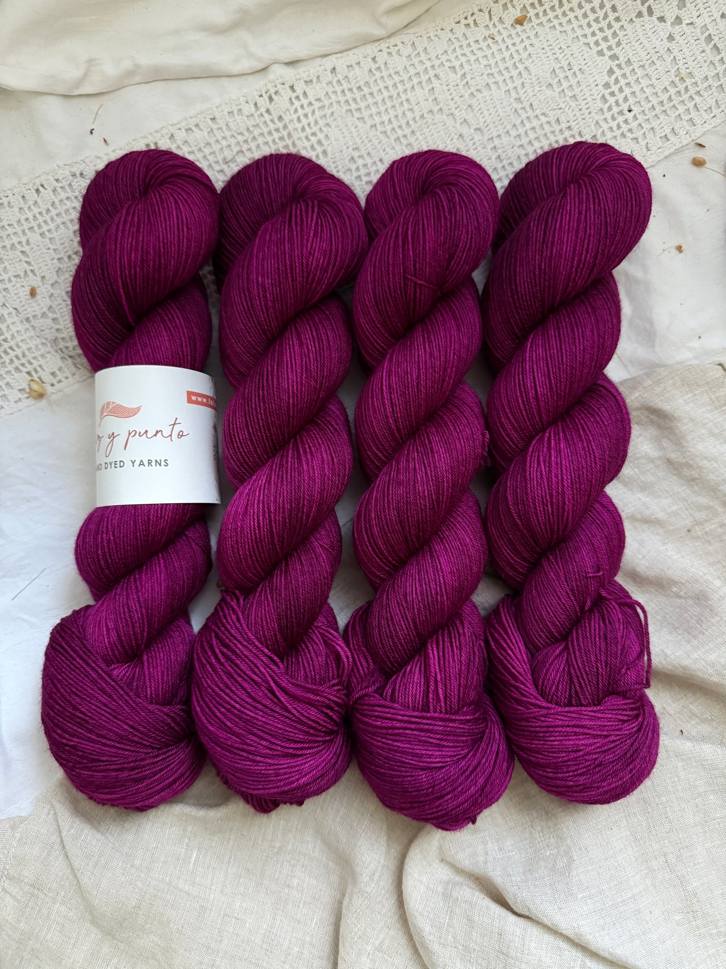 Sock 4 ply - Feliz y punto