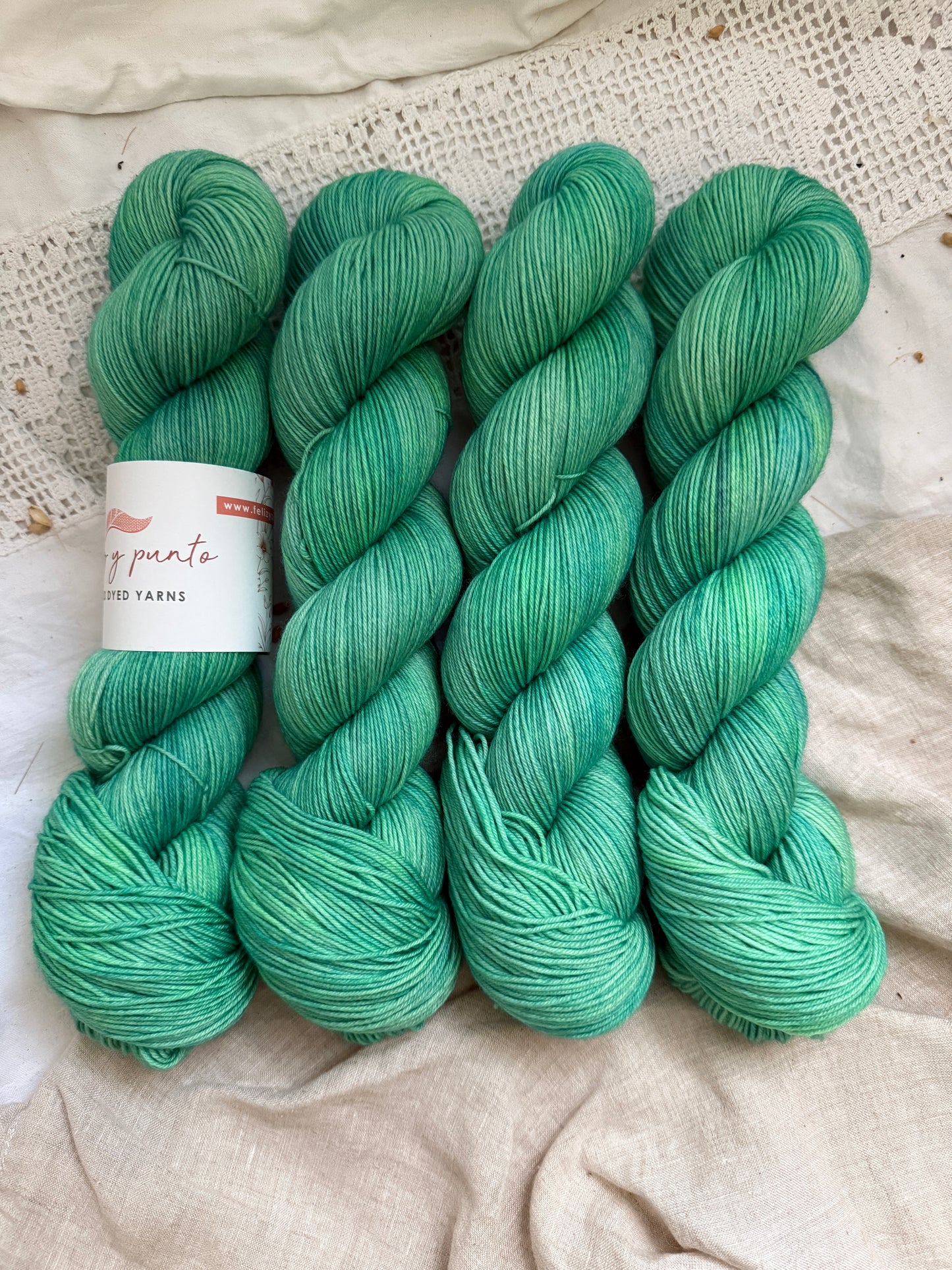 Sock 4 ply - Feliz y punto