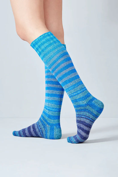 Kit de calcetines Uneek - Urth Yarns