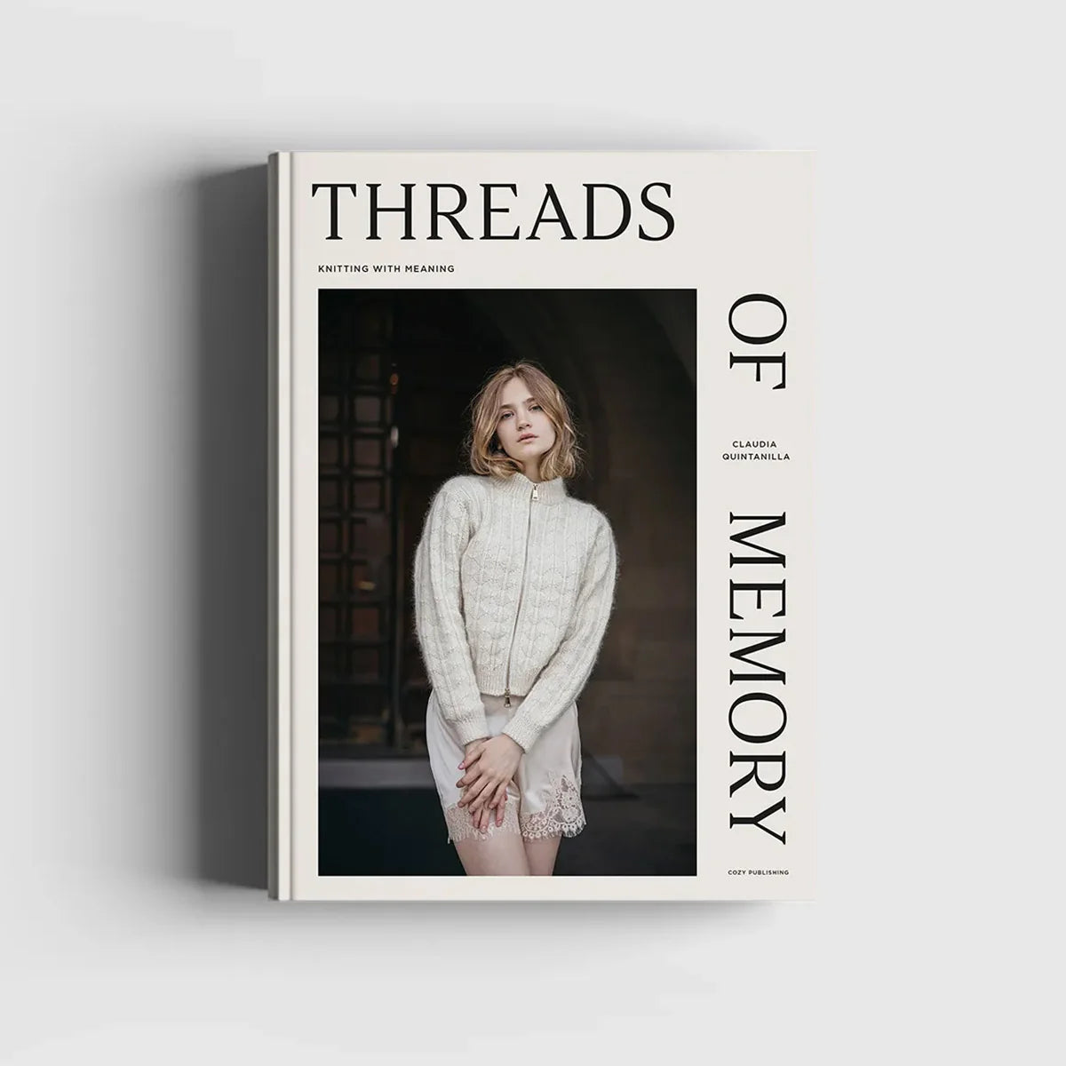 Threads of memory - Claudia Quintanilla & Cosy publishing